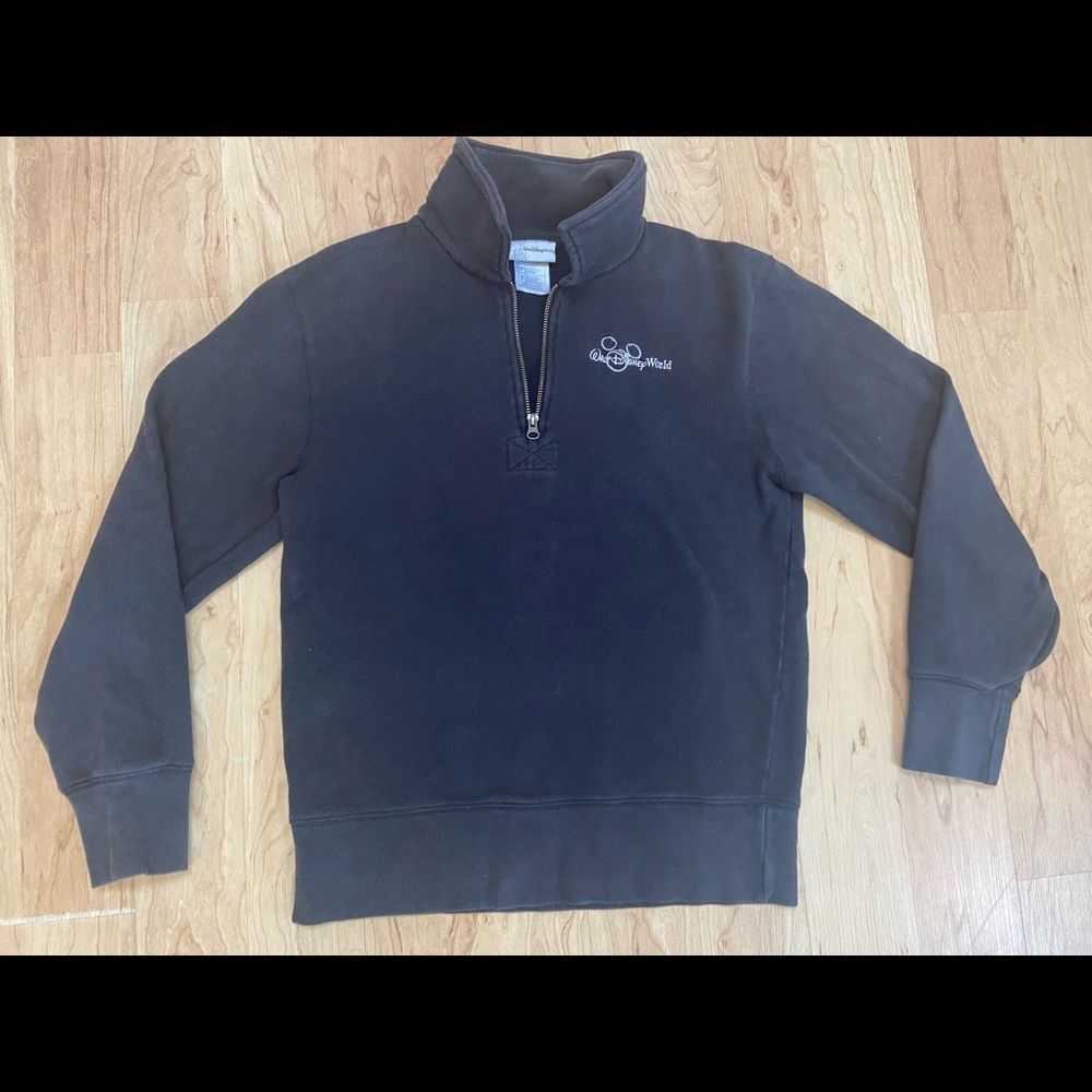 Walt Disney World black Quarterzip sweatshirt